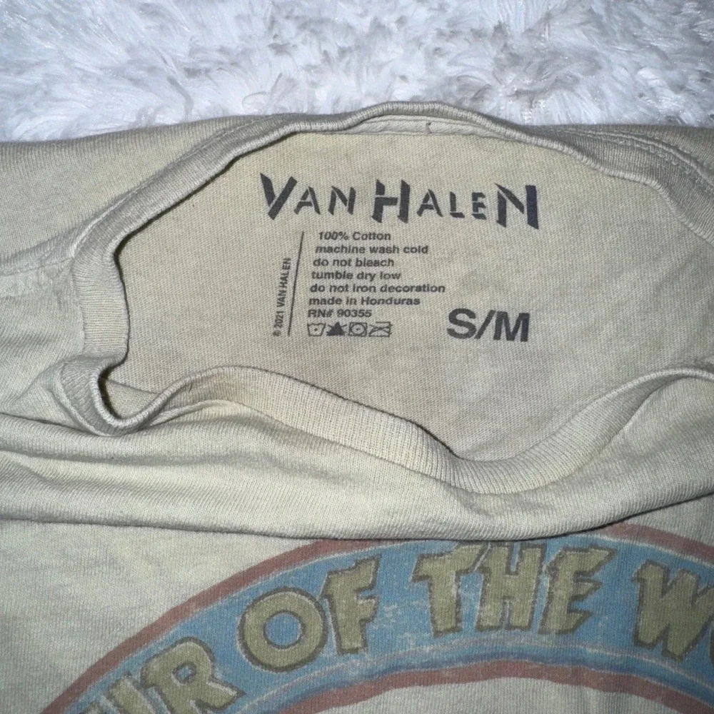 Van Halen Tour of the World 1984 Beige T-Shirt - Picture 4 of 4